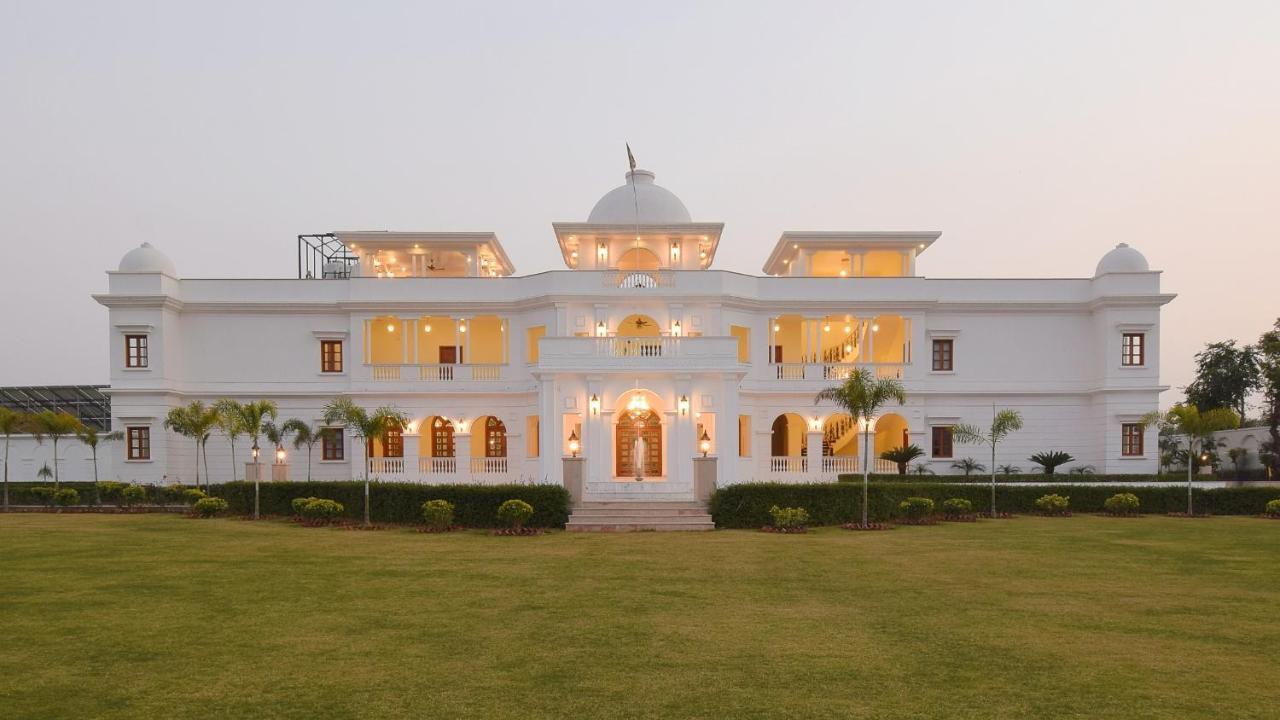Umaid Farm Resort- A Legancy Vintage Stay In Džajpur Exteriér fotografie