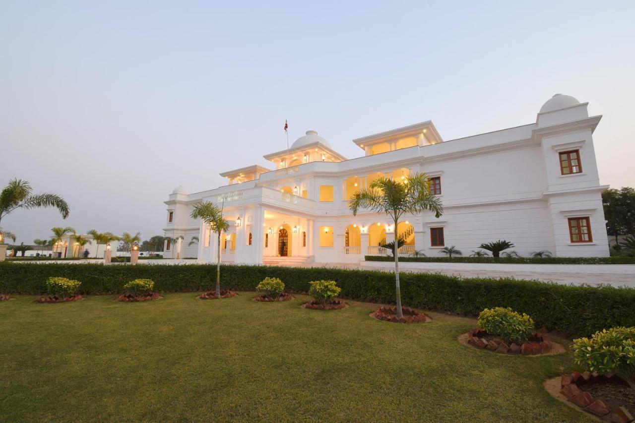 Umaid Farm Resort- A Legancy Vintage Stay In Džajpur Exteriér fotografie