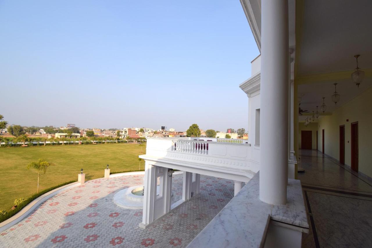 Umaid Farm Resort- A Legancy Vintage Stay In Džajpur Exteriér fotografie